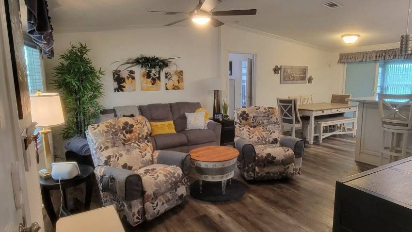 1209 Cypress Vine Road a Winter Haven, FL Mobile or Manufactured Home for Sale